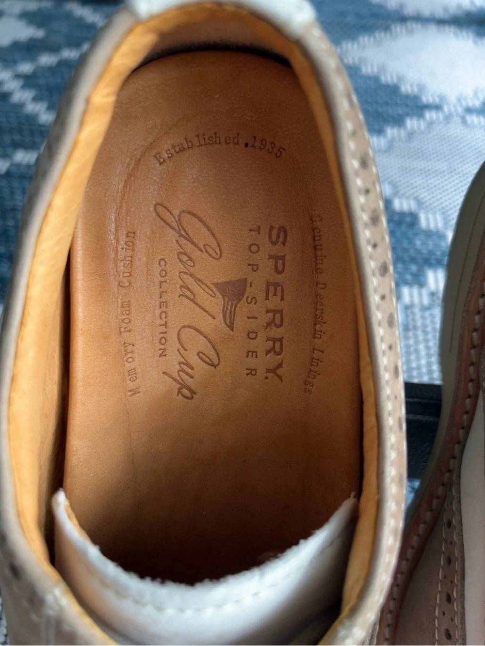 Sperry Gold Cup Spectator Saddle Oxford Wingtip Men’s 9M Suede Leather Tan Cream
